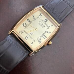 Seiko Gold Dial with Black Strap 33mm Rare Vintage Watch
